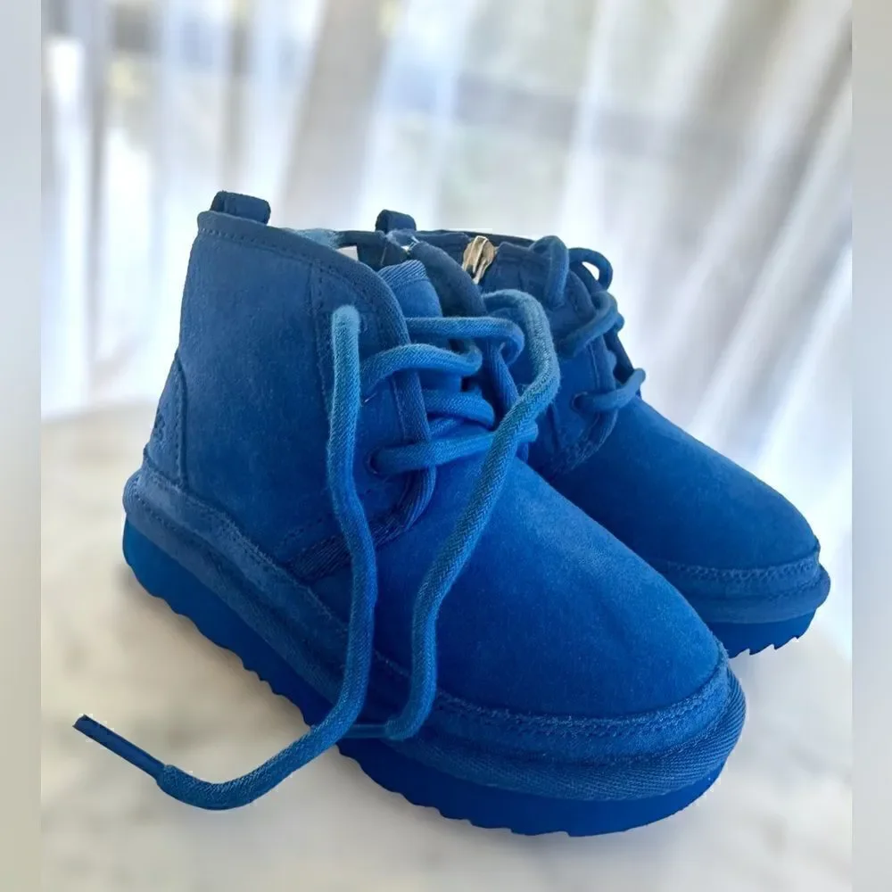 🔥🔥UGG Neumel II Toddler Zippered Chukka Boots Unisex Size 8